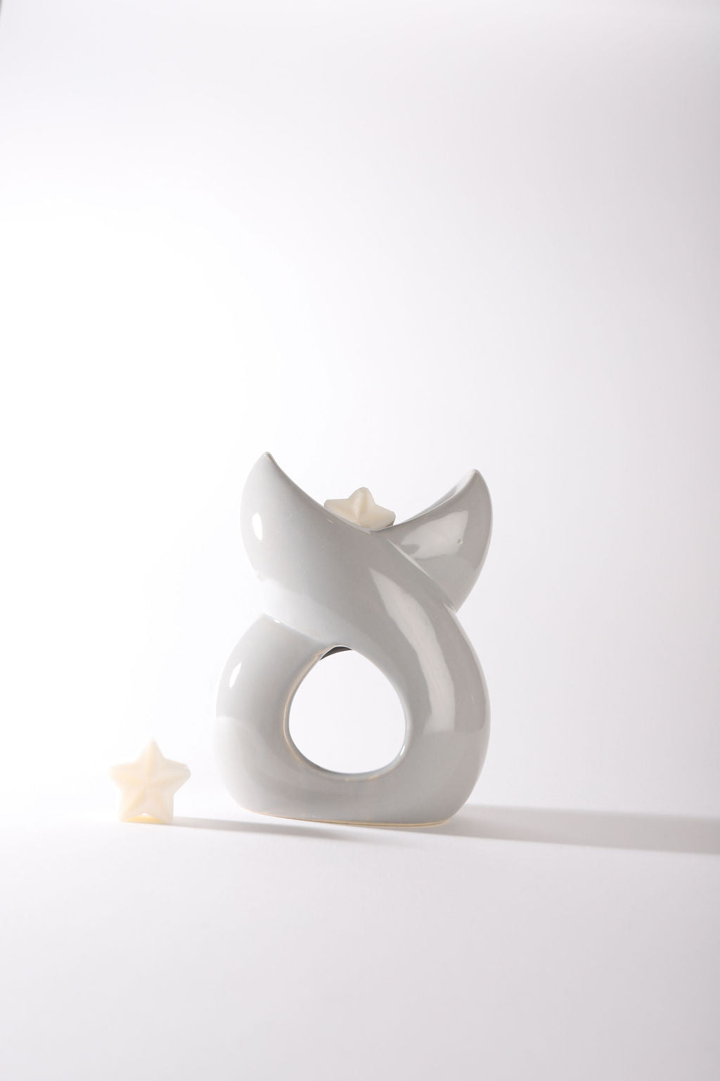Grey Twisted Wax Burner
